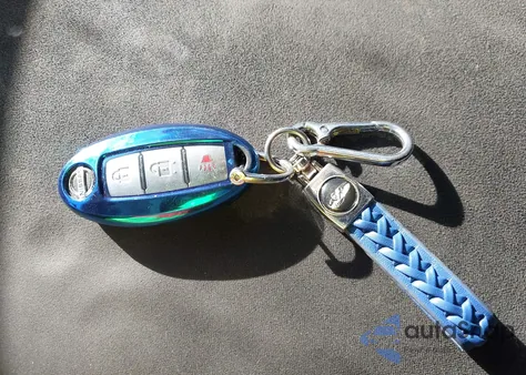 2015 Nissan Pathfinder S z USA, uszkodzony, nr VIN 5N1AR2MN8FC663640